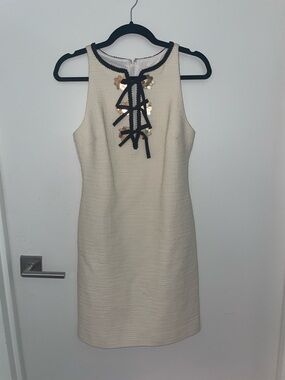 NWT 10 Crosby Derek Lam Cream Shift Dress with Black Trim and Gold Sequins
